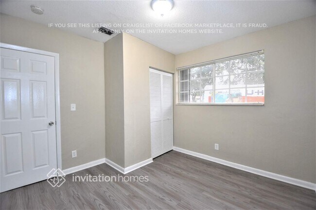 Building Photo - 7760 SW 18th Terrace