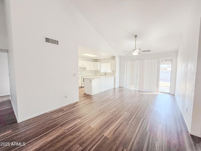 Building Photo - 7027 W Cherry Hills Dr