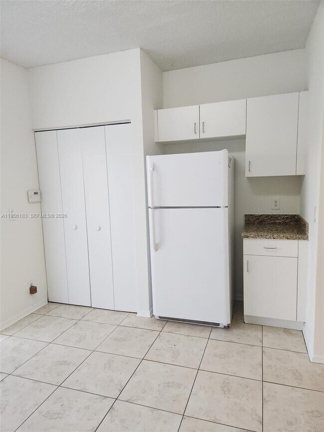 Building Photo - 289 Duval Ct