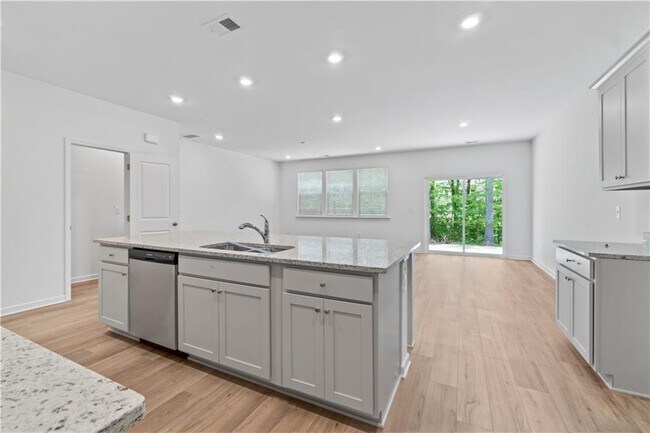 Building Photo - 2817 Habibi Ct