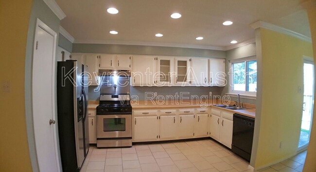 Building Photo - 11212 Slippery Elm Trail