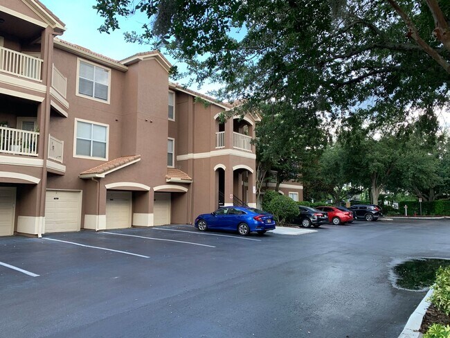 Building Photo - Condo for rent - 3rd floor in gated community