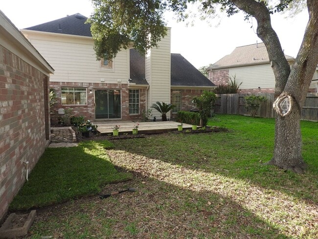 Building Photo - 3015 Cotter Lake Cir