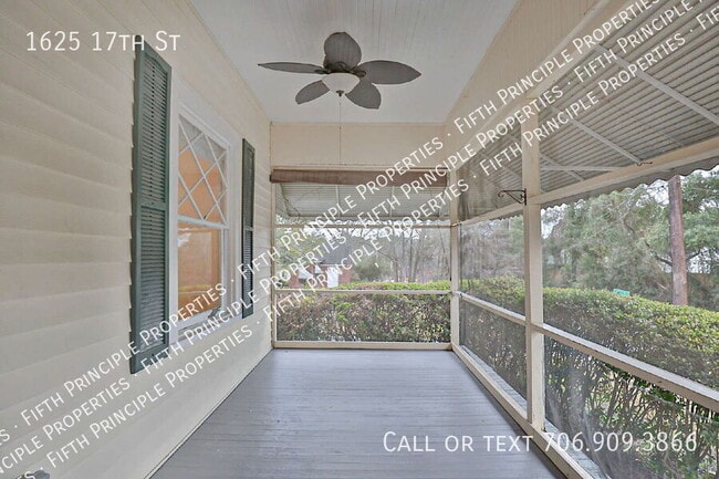 Building Photo - 1625 17th St