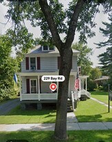 Building Photo - 229 Bay Rd