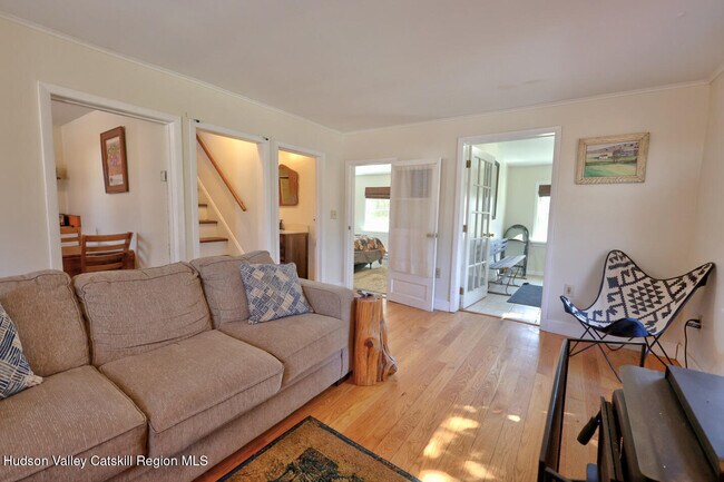 Building Photo - 101 Garcia Ln