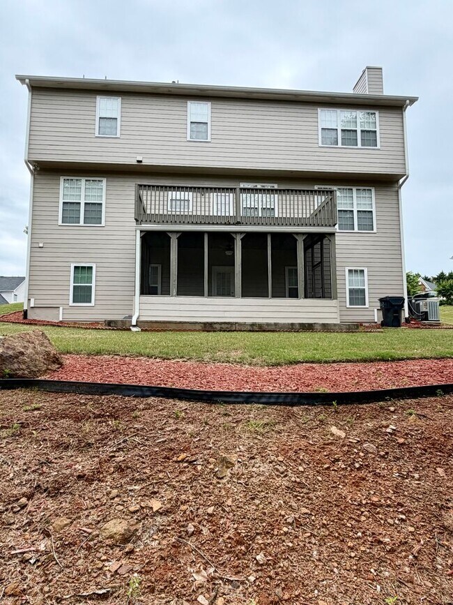 Building Photo - Stunning 5BR Retreat in Gated Village at Telfair