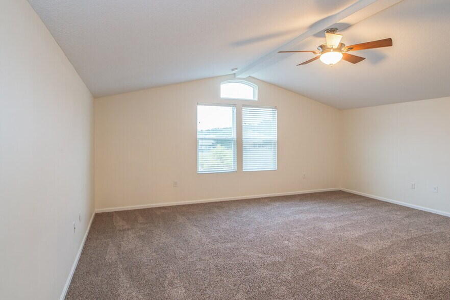 Building Photo - 108 Corral Cir