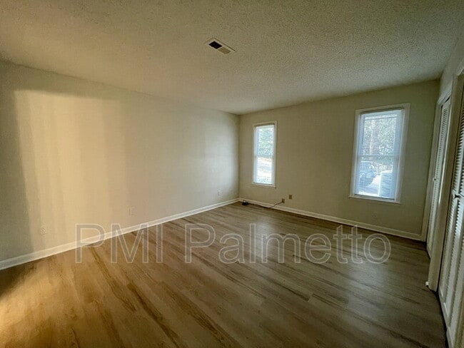 Building Photo - 1422 Beaver Dam Rd