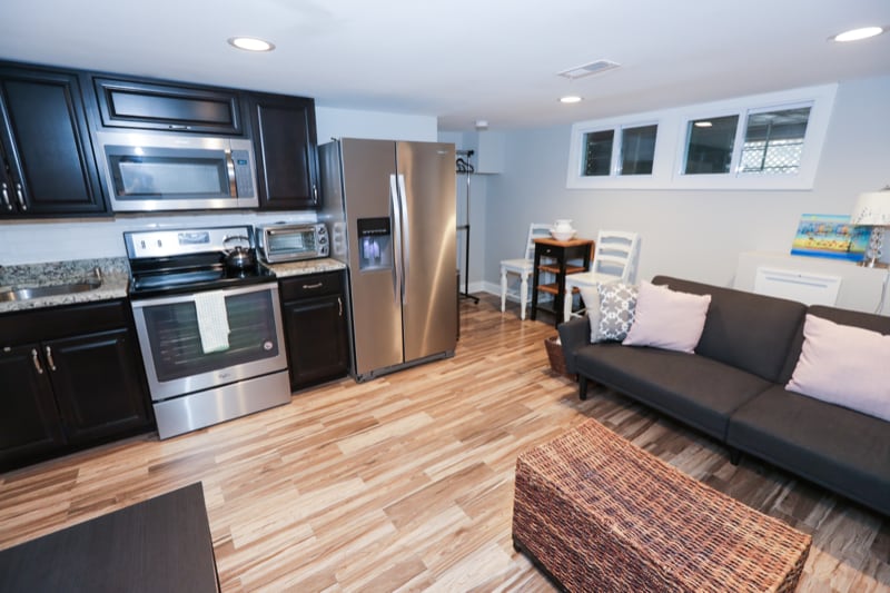 Building Photo - 924 15th St SE