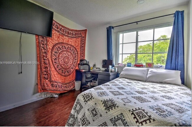 Building Photo - 4440 NW 107th Ave