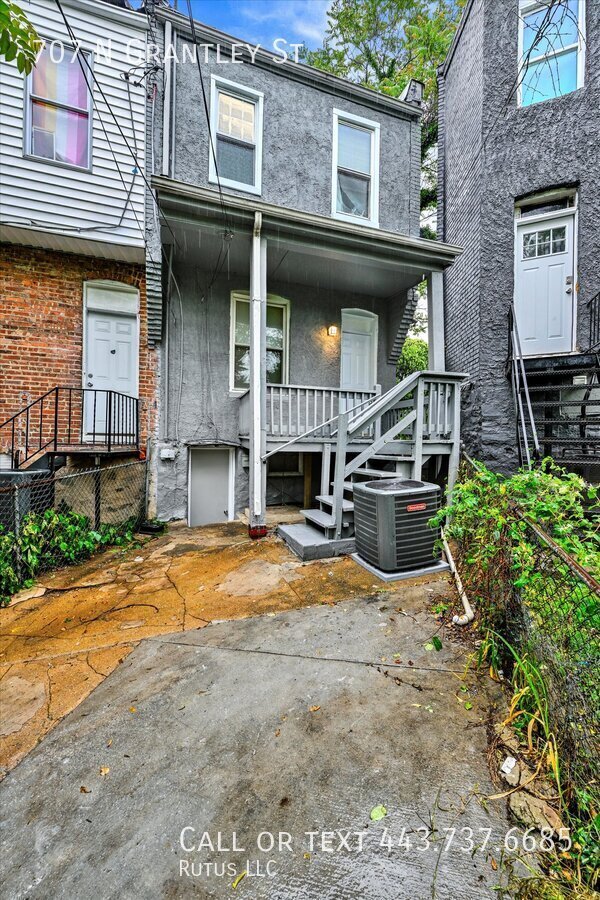 Building Photo - 707 N Grantley St