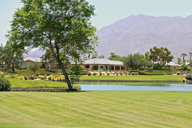 Building Photo - 60543 Desert Shadows Dr