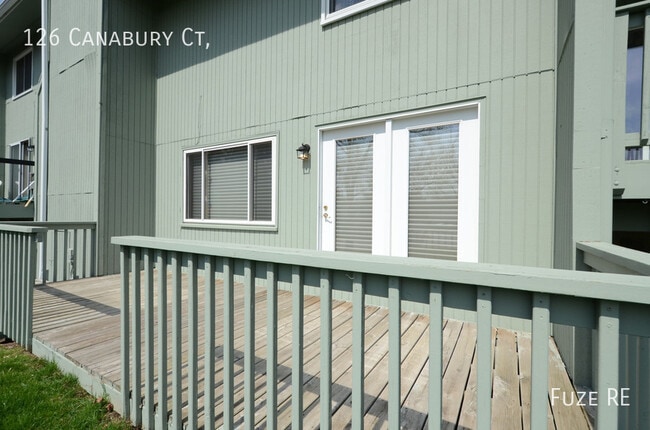 Building Photo - 126 Canabury Ct