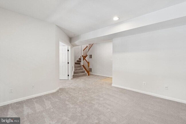 Building Photo - 1788 Paisley Ct