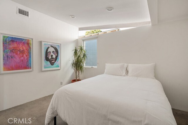 Building Photo - 2015 Irvine Ave