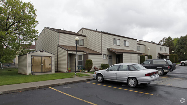 Building Photo - South Meadow Apartments