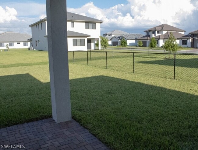 Building Photo - 5062 Alonza Ave