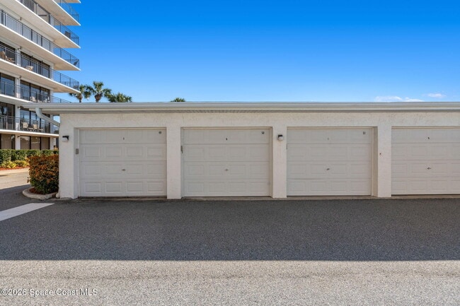 Building Photo - 2100 N Atlantic Ave