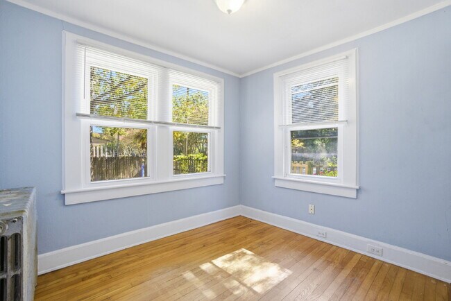 Building Photo - 4BR / 2BA House Near ODU