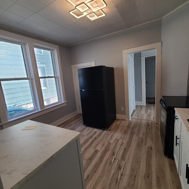 Building Photo - 2616 S Harrison St