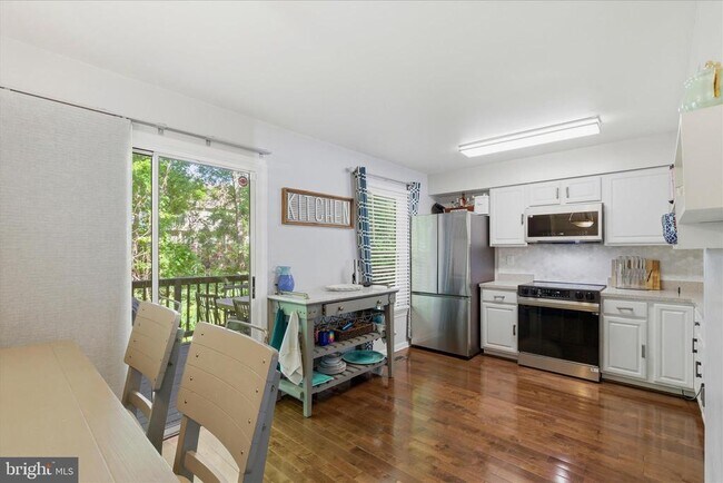 Building Photo - 14229 Oakpointe Dr
