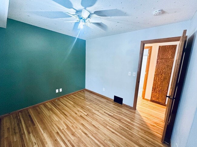 Building Photo - Gorgeous Single Family Home w/ Sundeck and Large Yard!