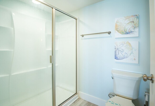 Building Photo - SPEND YOUR OFF-SEASON AT THIS TOP FLOOR OCEANFRONT CONDO