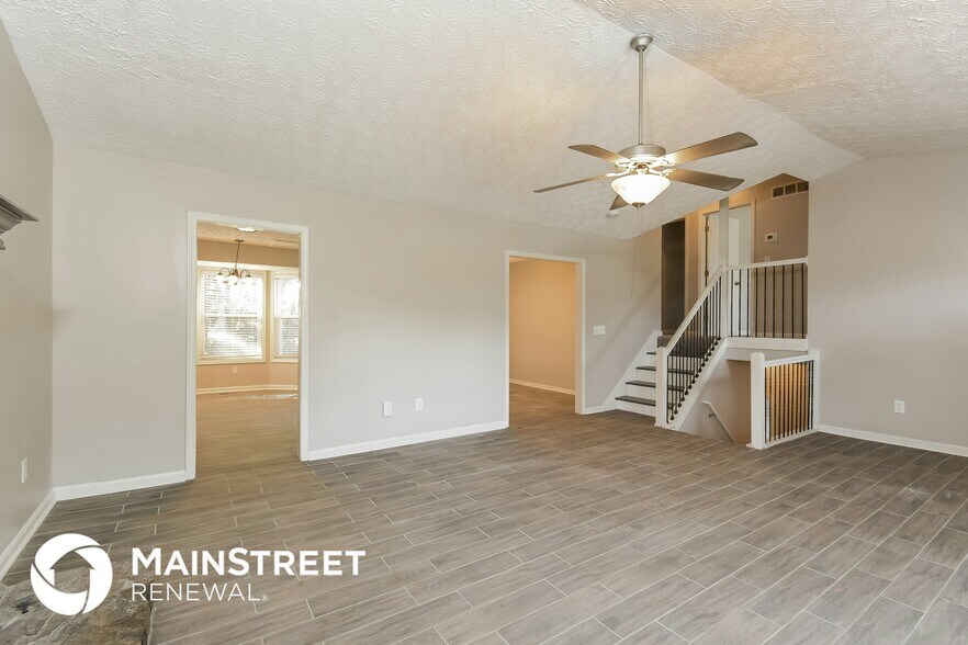 Building Photo - 4809 Nevilly Way