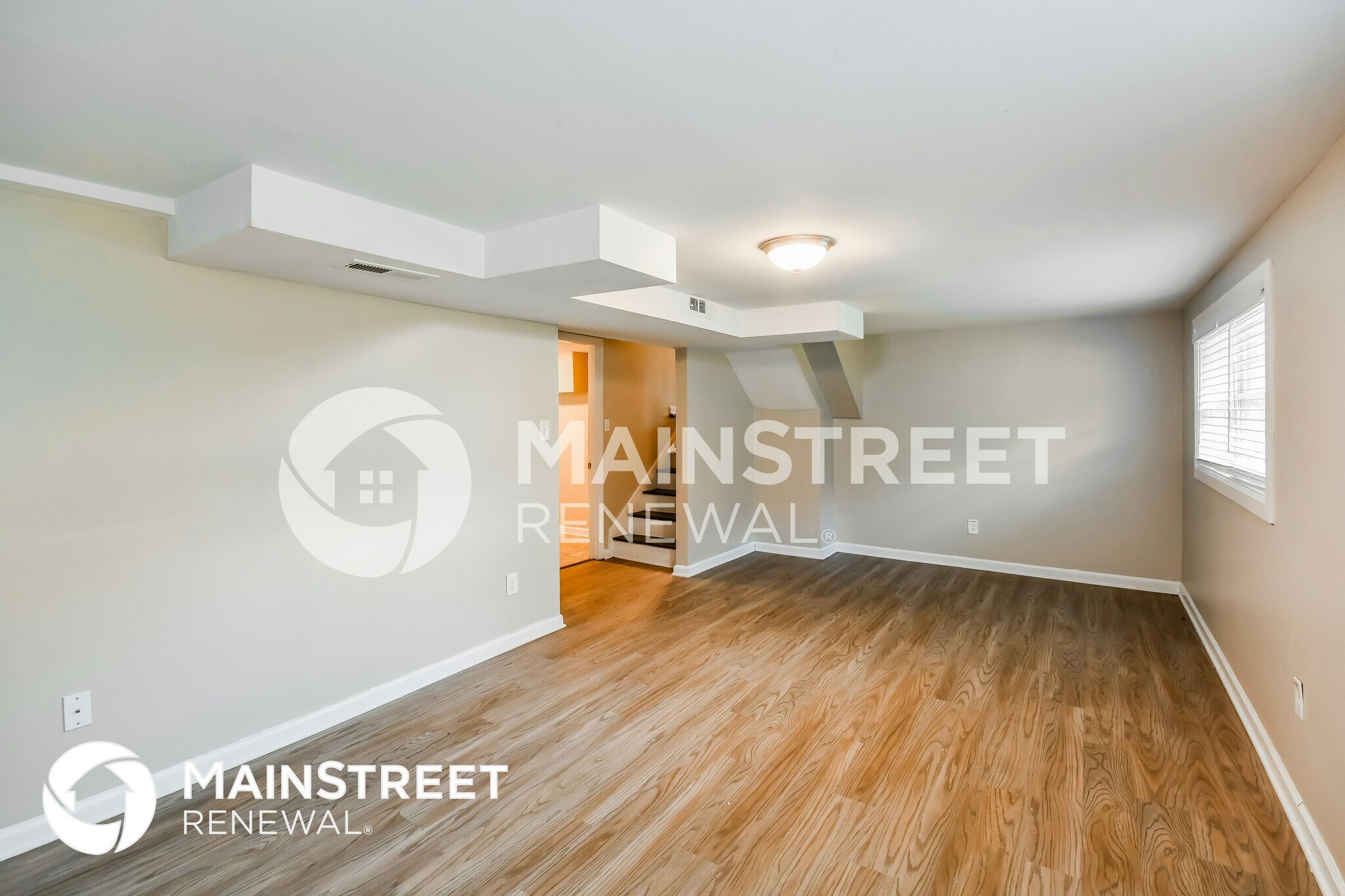 Building Photo - 236 E Haven Dr