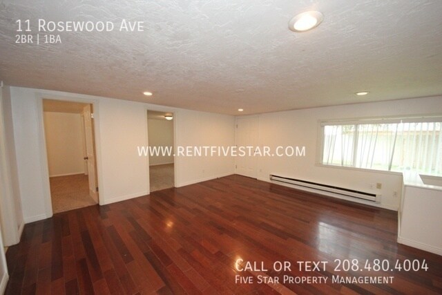 Building Photo - Beautiful Home in the Heart of Pocatello! ...