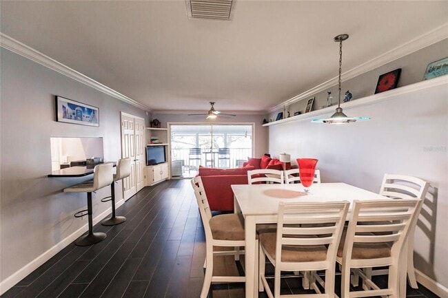 Building Photo - 6053 E Peppertree Way