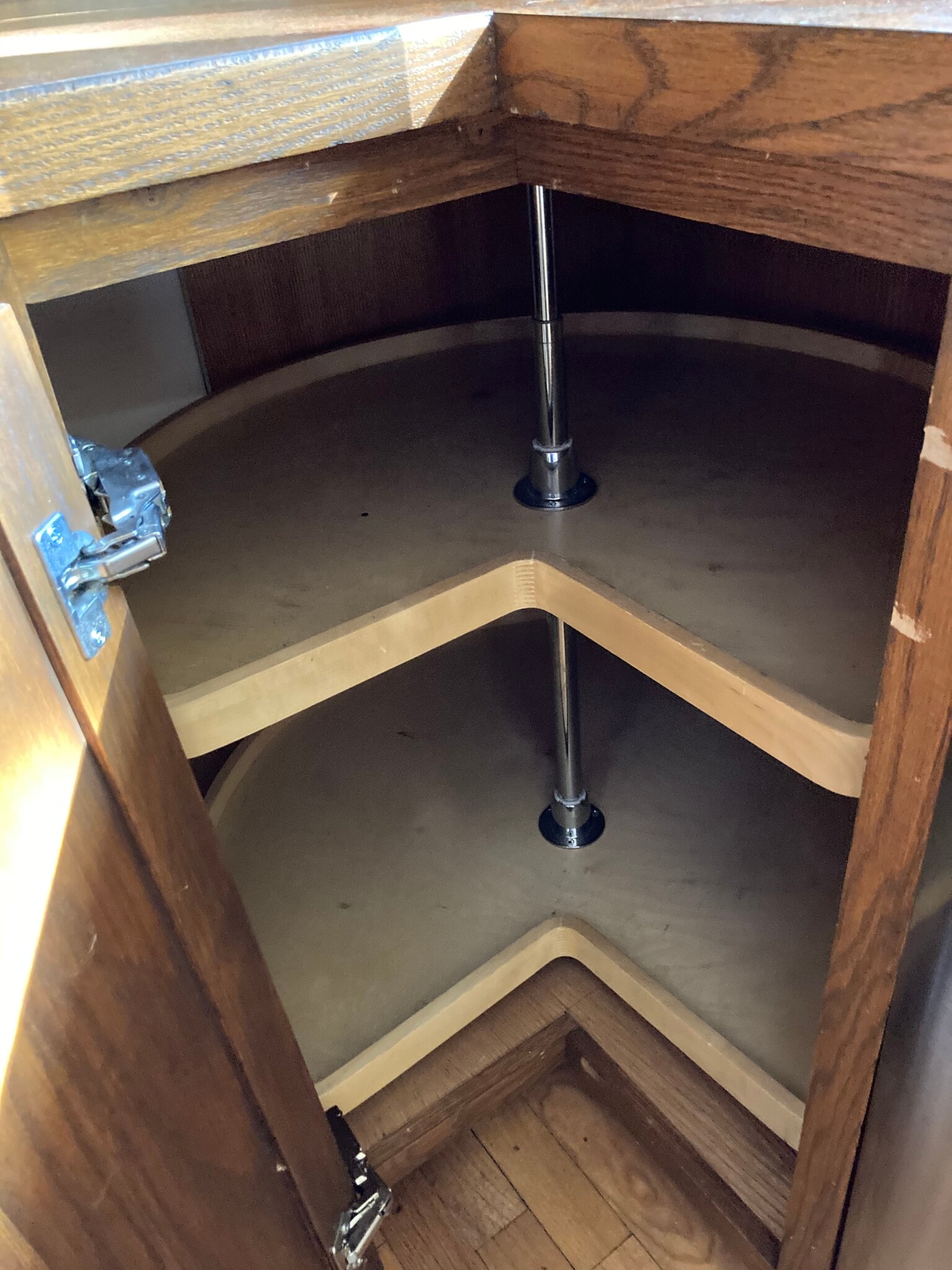 Building Photo - 223 Gibson St