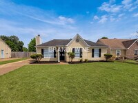 Building Photo - 5962 Cottage Hill Dr