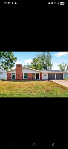 Primary Photo - 4 Primrose Ln