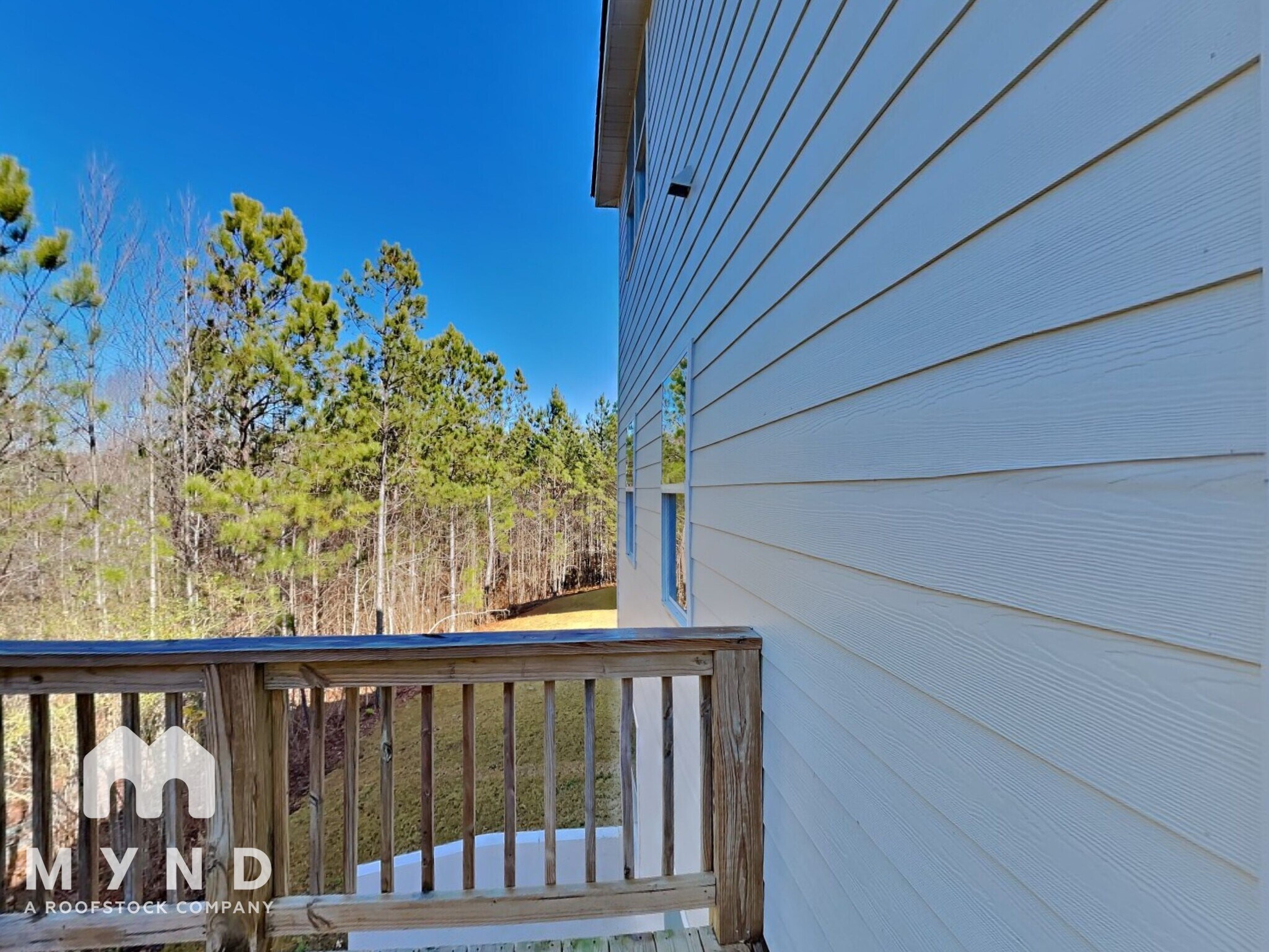 Building Photo - 389 Springwater Wy