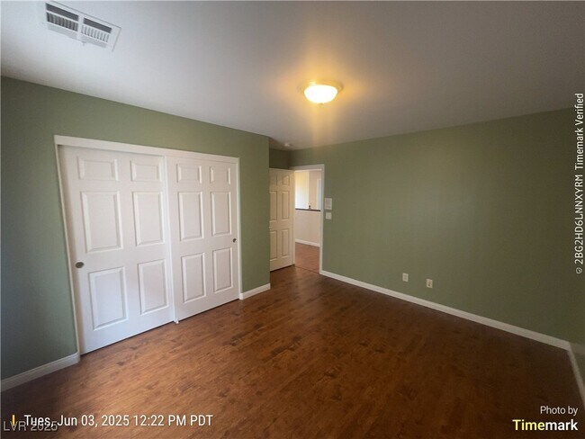 Building Photo - 10959 Turlington Ln