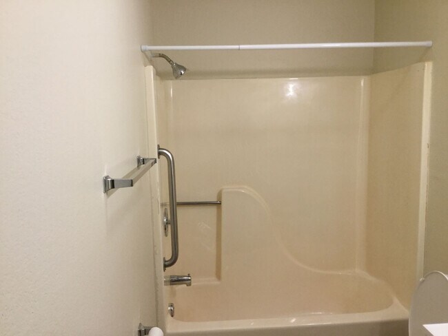 Building Photo - Table Rock Apartments