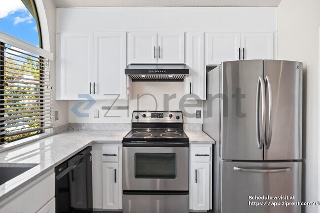 Building Photo - 16931 Sorrel Way