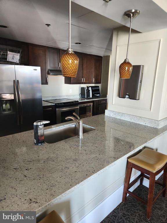 Building Photo - 900 N Stafford St