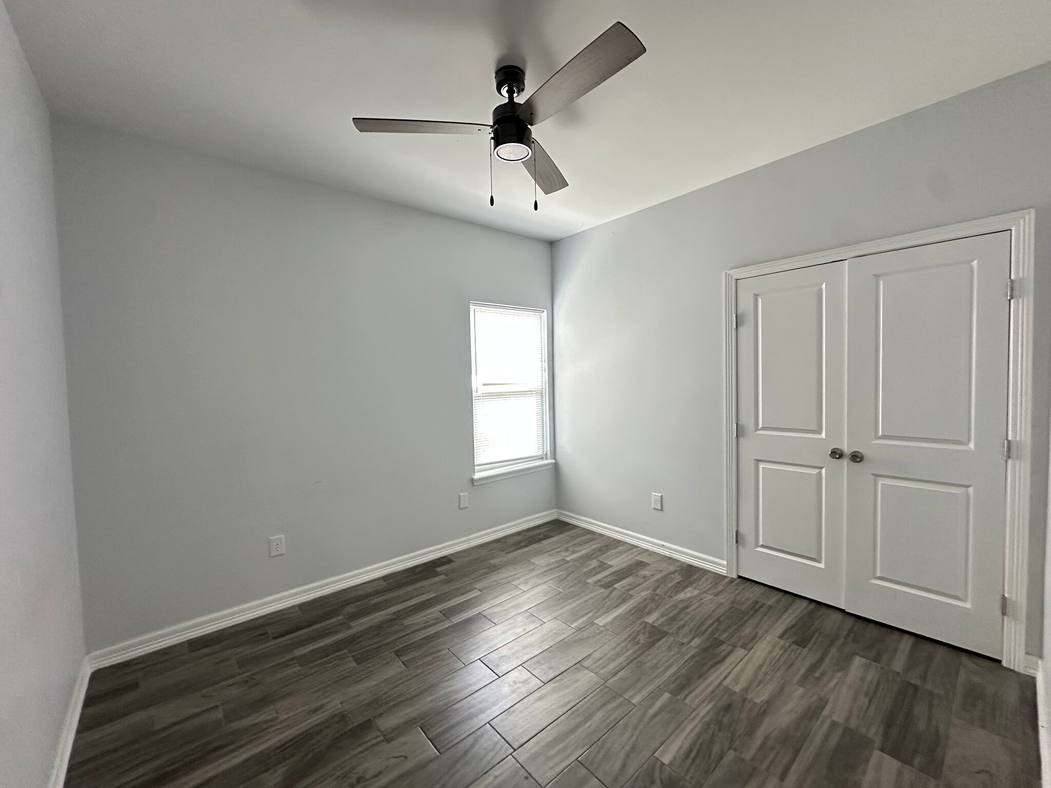 Building Photo - 3924 Las Vistas Ln