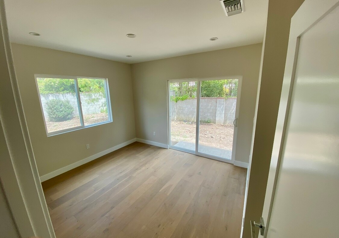 bedroom - 5506 Bevis Ave