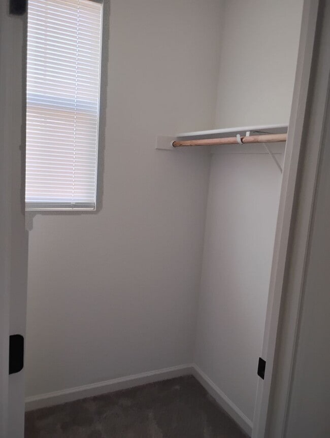 Building Photo - Modern 4-Bedroom New Build in Hughson – Built 2024