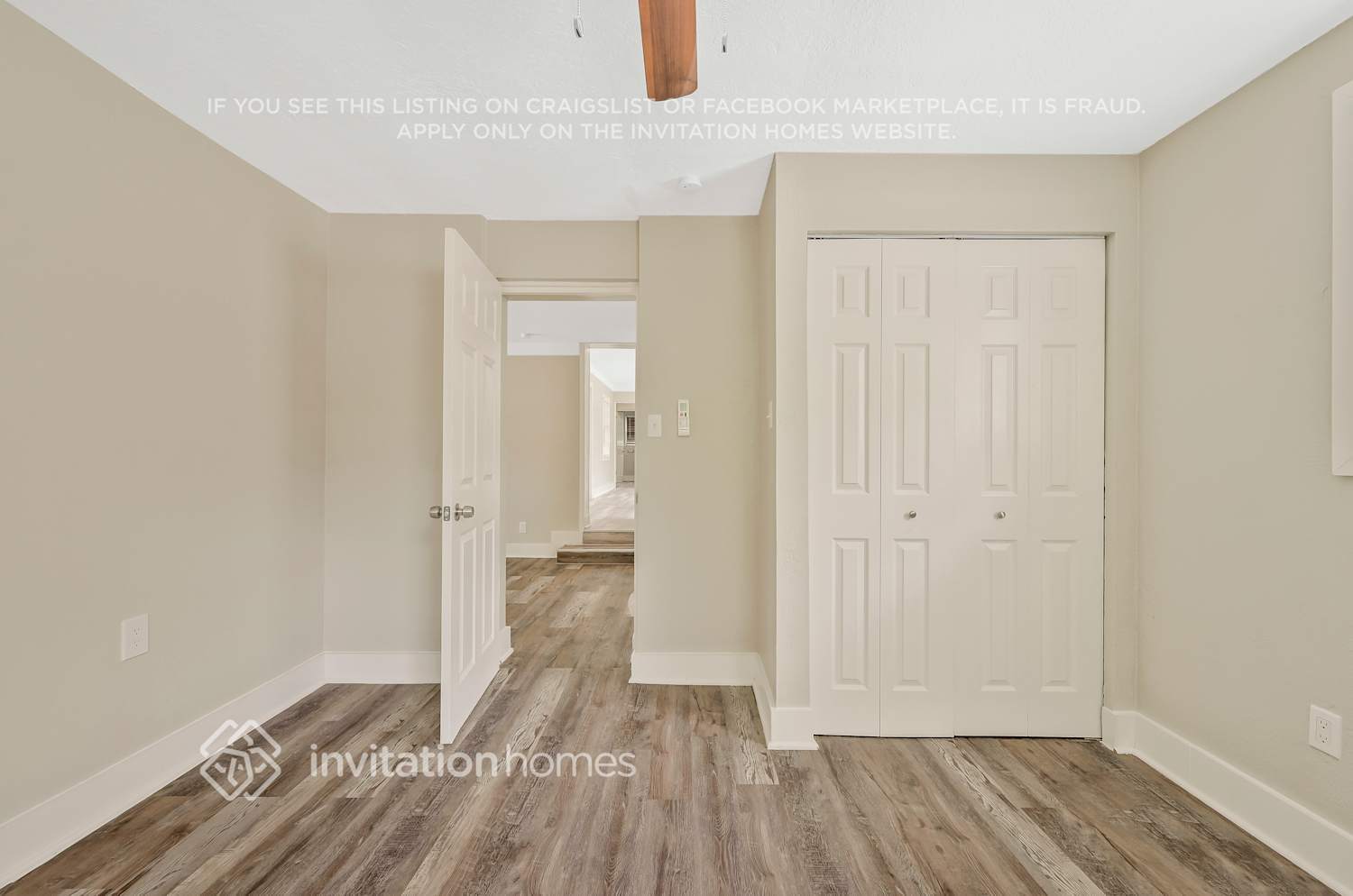 Building Photo - 450 Iris Rd