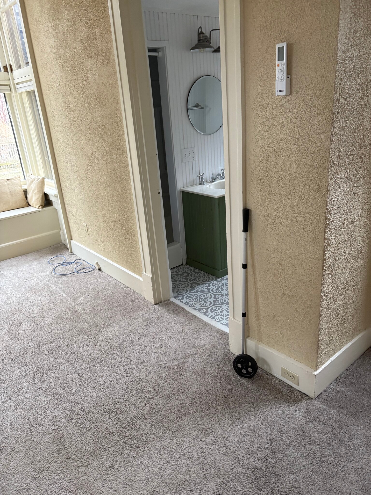 Building Photo - 311 N Grand St