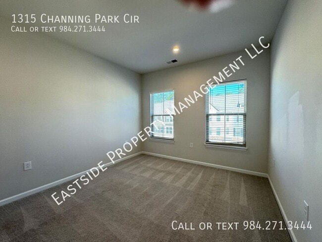 Building Photo - 1315 Channing Park Cir