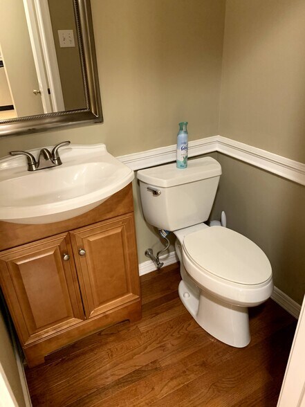 Powder Room - 54 Parchment Dr
