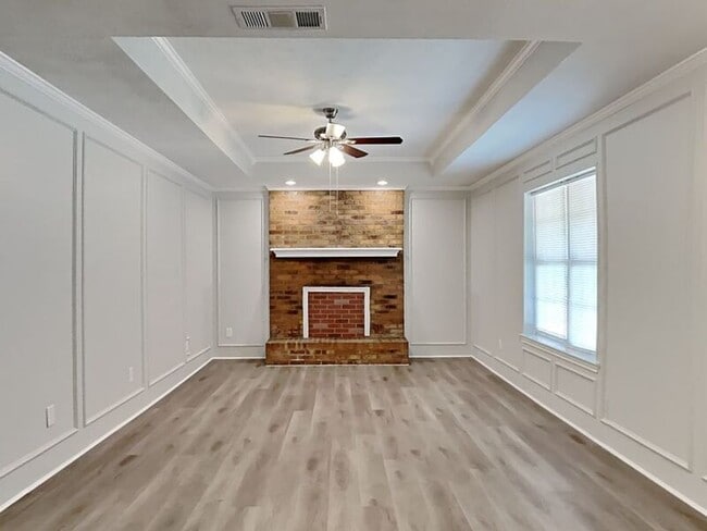 Building Photo - 700 Norfork Dr