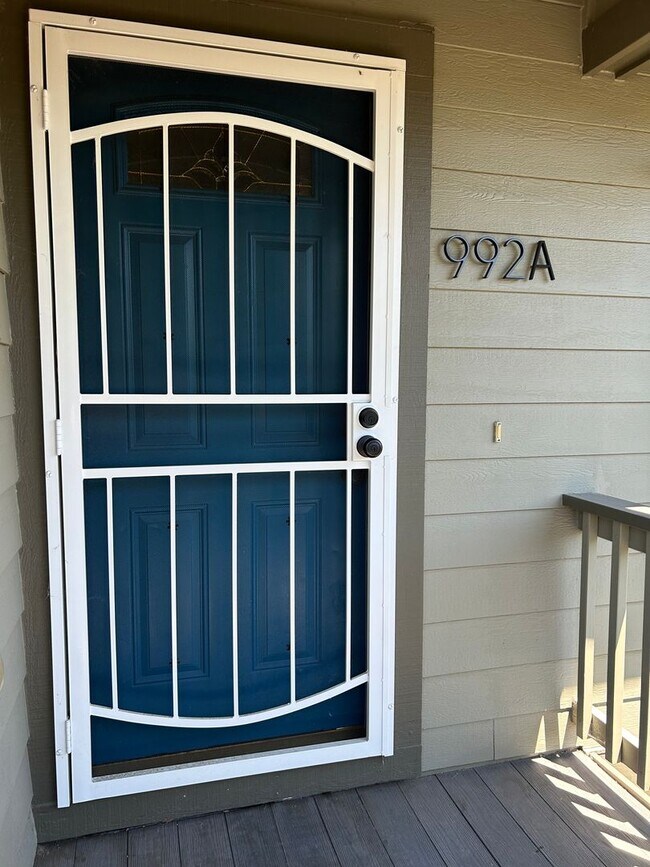 Building Photo - **Healdsburg, Home Sweet Home!!**