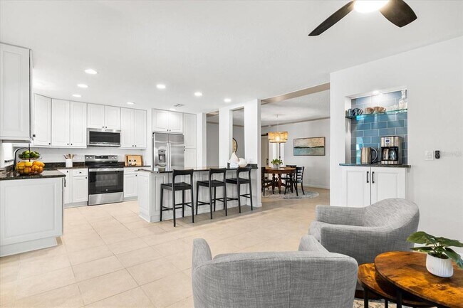 Building Photo - 8848 Sunlit Cove Dr NE